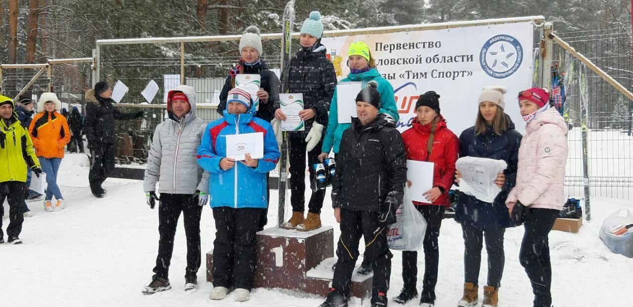 Краснотурьинские лыжники вошли в двадцатку сильнейших на областном первенстве