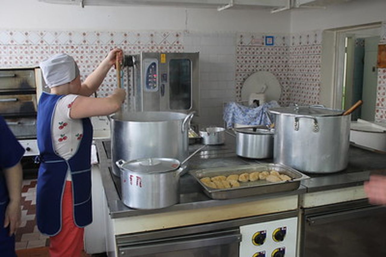 Мэрия Краснотурьинска разыгрывает контракт на питание дошкольников стоимостью 123 млн рублей