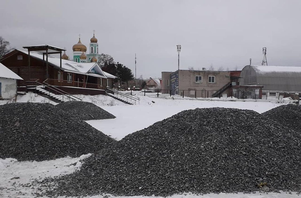 В Краснотурьинске начались работы на стадионе «Старт»