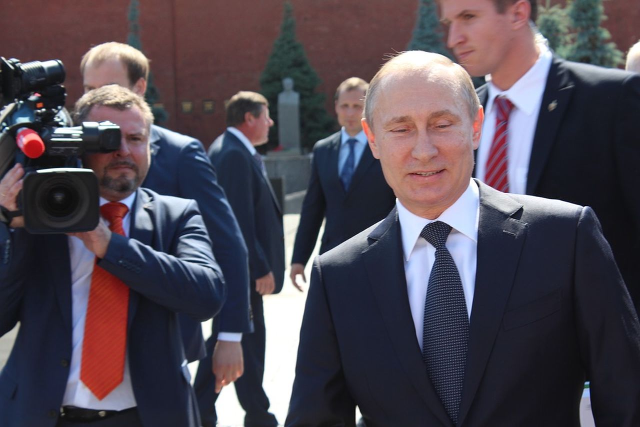 Расходы на работу Путина и его администрации увеличат еще на 1,7 млрд рублей