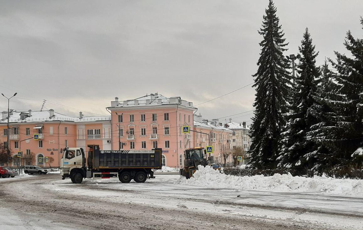 Чистить Краснотурьинск от снега начнут с пяти часов