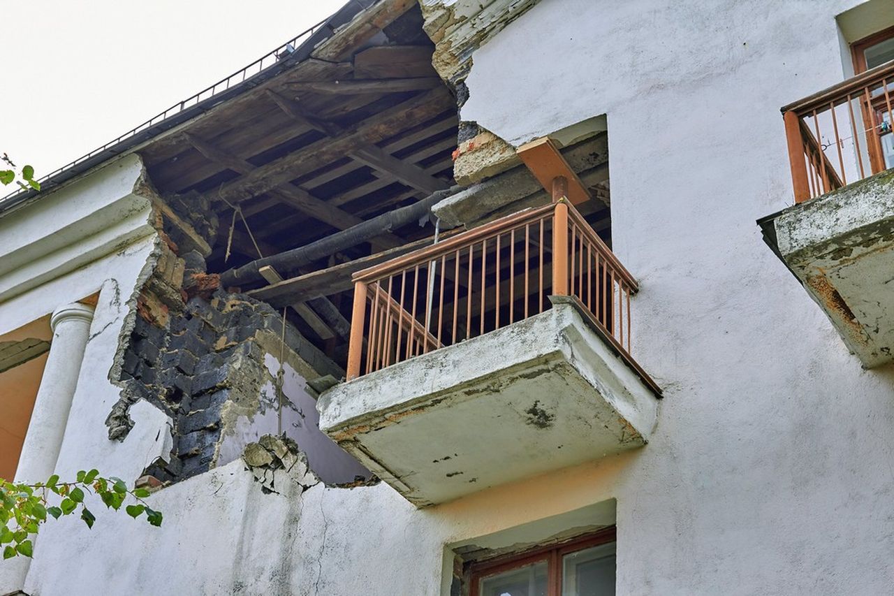 Фасад общежития КИКа отремонтируют