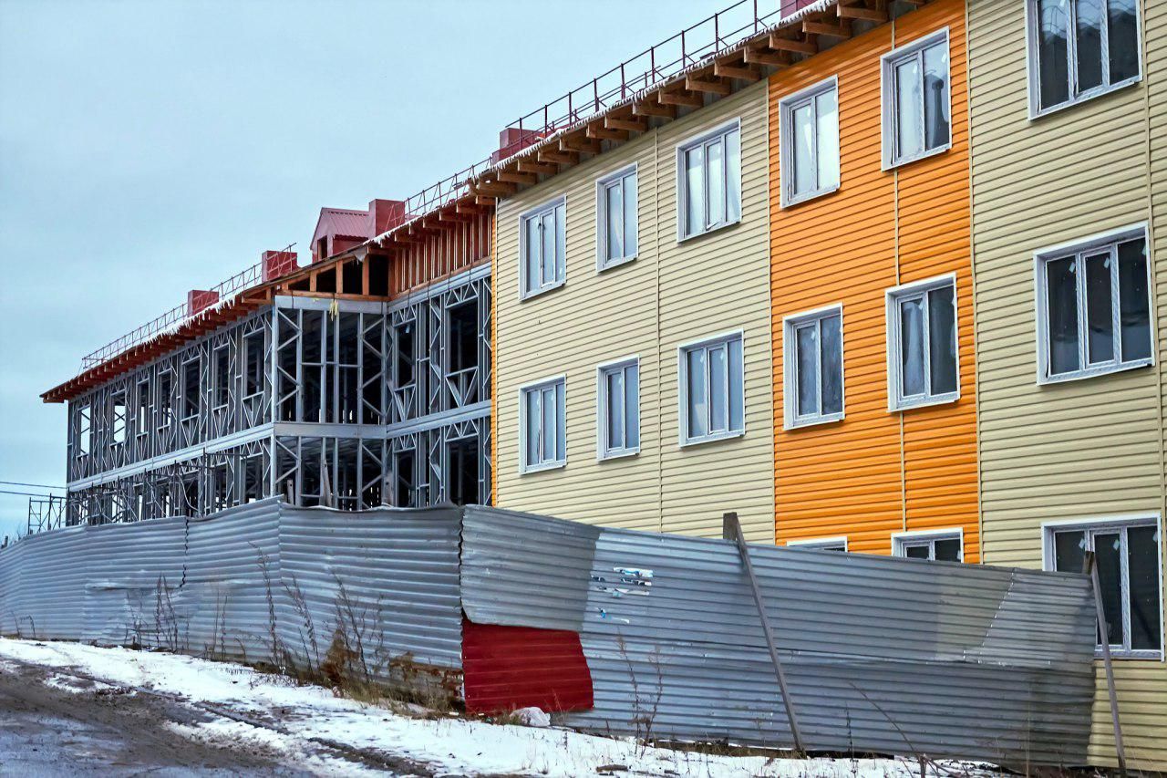 Недостроенный дом для сирот продают за пять миллионов рублей