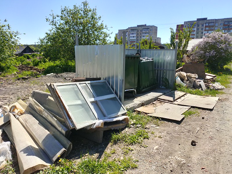 С несанкционированных свалок Краснотурьинска вывезут 380 тонн мусора