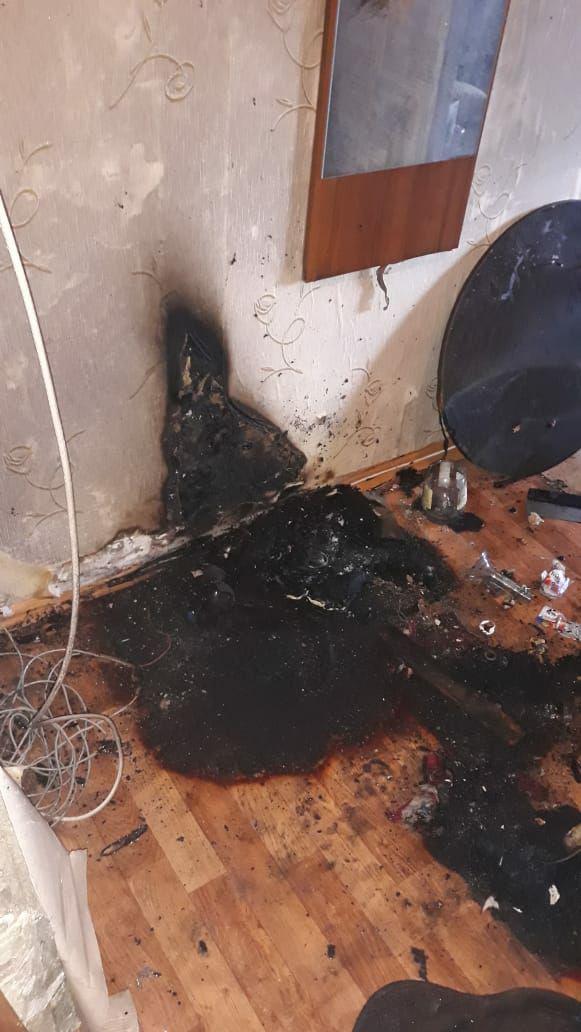 В Краснотурьинске произошел пожар в общежитии