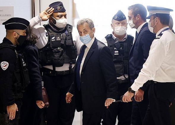 Экс-президент Франции Николя Саркози получил реальный тюремный срок за коррупцию