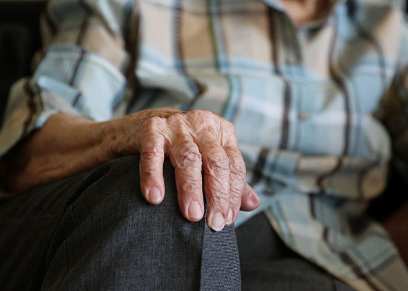 "Горячая линия" подвела: волонтеры не помогли 78-летней пенсионерке
