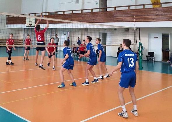 В Краснотурьинске начинается первенство по волейболу