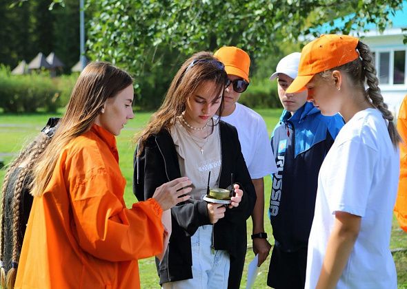 Волонтеры «Полиметалла» приехали в загородный оздоровительный лагерь и рассказали детям о «золотых» профессиях 