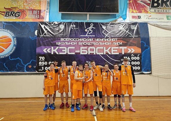 Краснотурьинские баскетболисты заняли второе место в финале регионального чемпионата школьной баскетбольной лиги