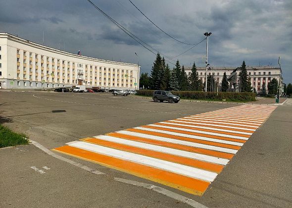 Для пешеходов Краснотурьинска обновляют «зебры»