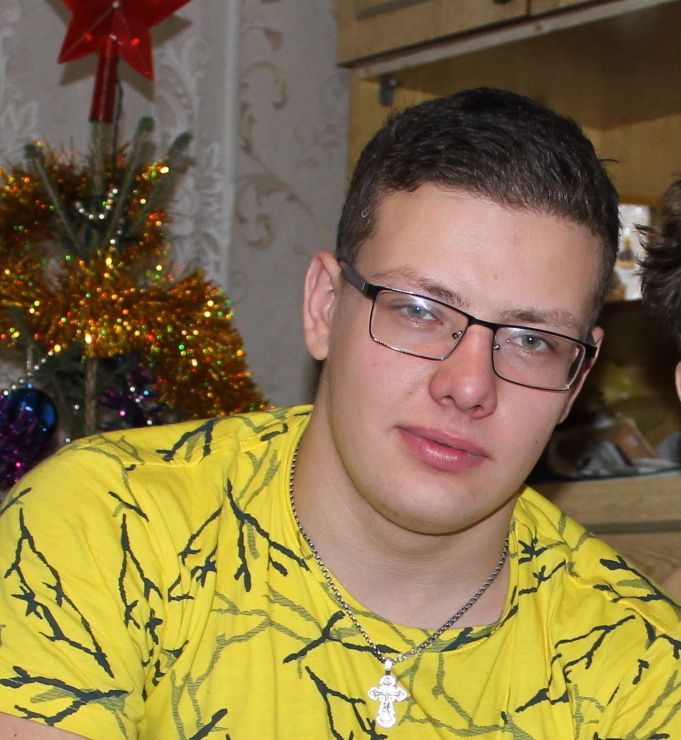 «Видать, мы не домолились». Краснотурьинец Данил Лоптев погиб на СВО. Прощание — 3 апреля