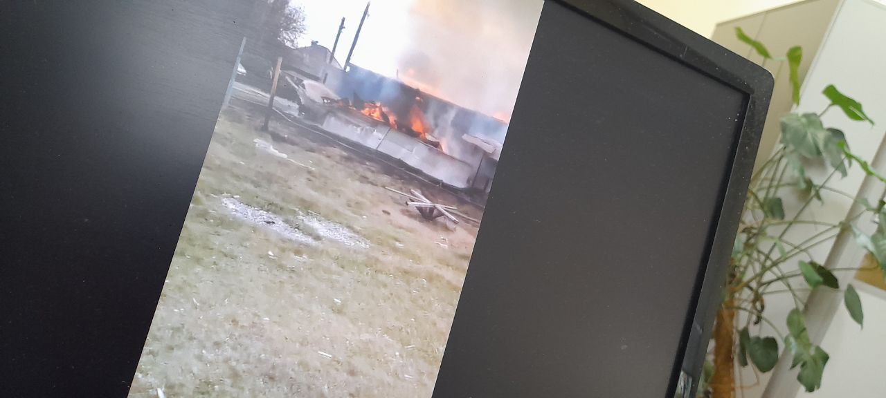 Пожар в поселке Рудничном: "10 минут и нет дома"