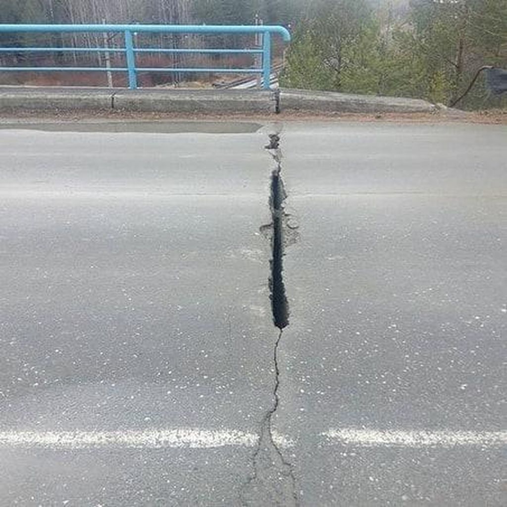 Мост с трещиной на пути к станции Воронцовка отремонтируют