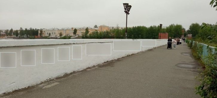 Плотину фаллосами разрисовали несовершеннолетние