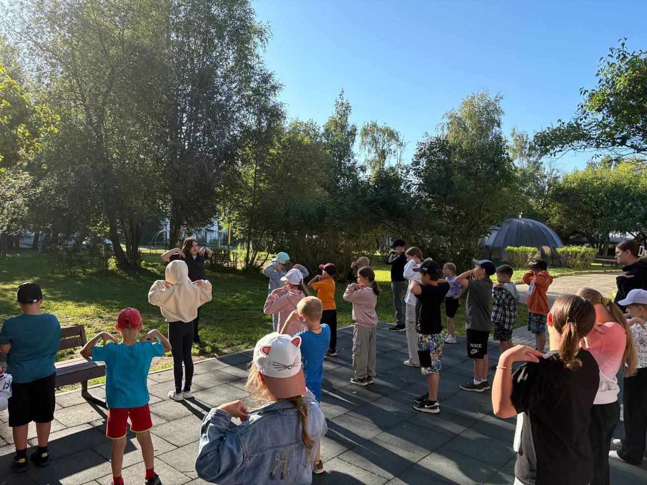 В «Восходе» прошла зарядка со стражем порядка 