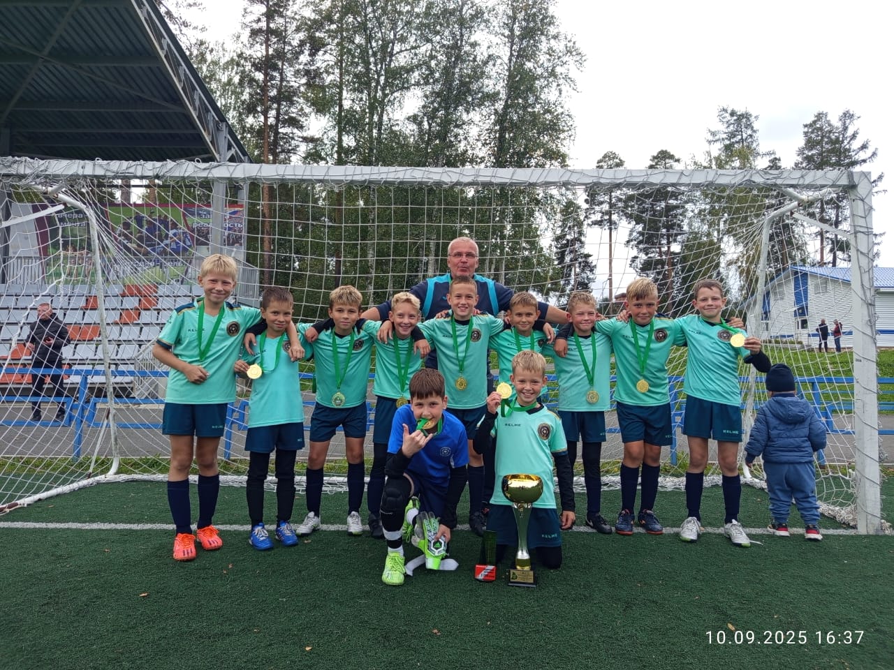 «Сыграли великолепно». «Маяк-2015» выиграл Кубок Свердловской области по футболу