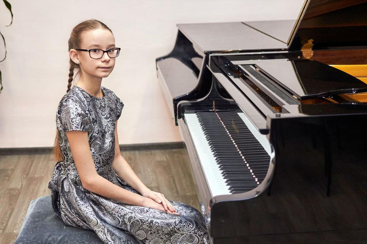 12-летняя пианистка участвует в международных конкурсах и мечтает связать с музыкой будущее