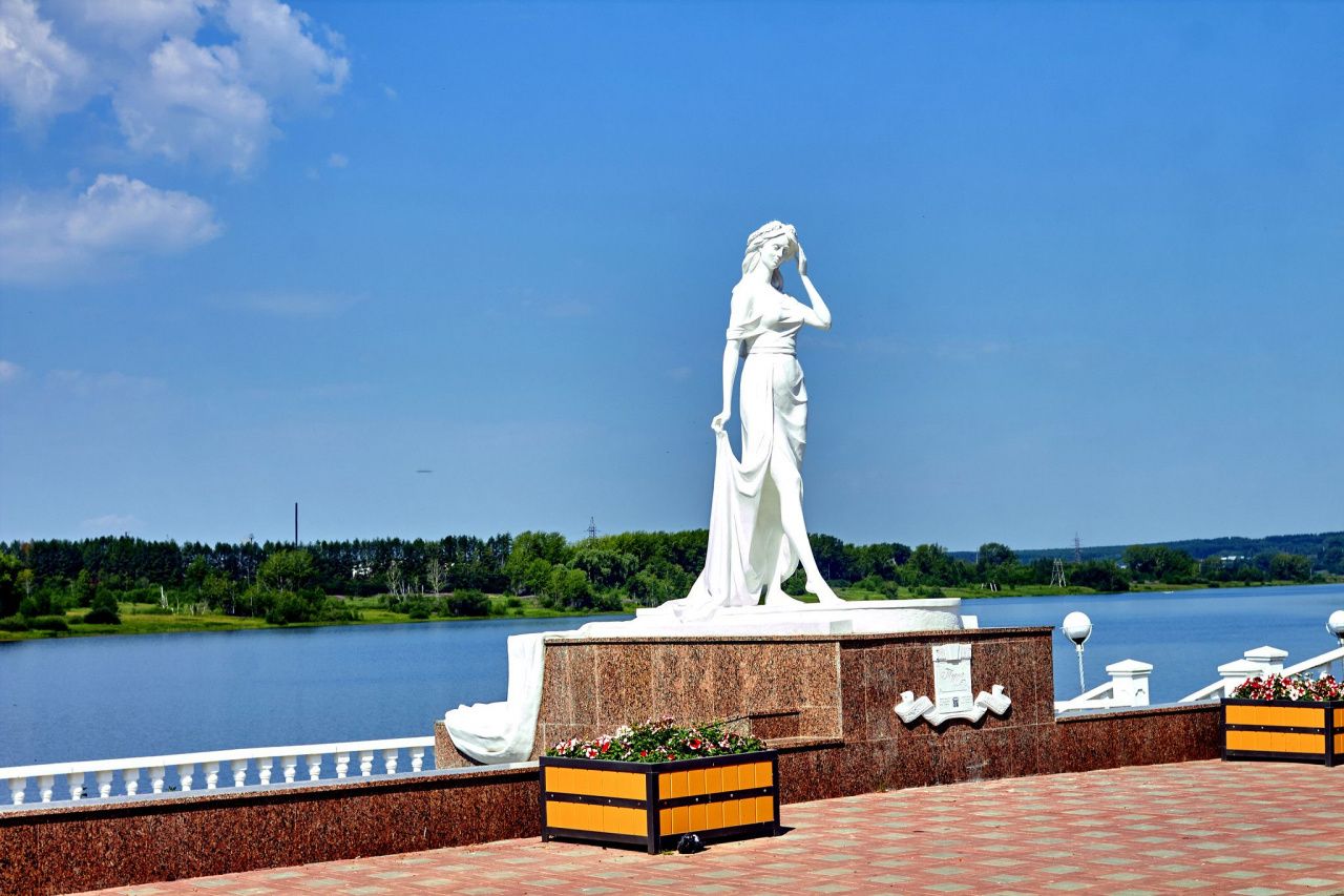 Краснотурьинцев зовут на литературный вечер, который пройдет на набережной