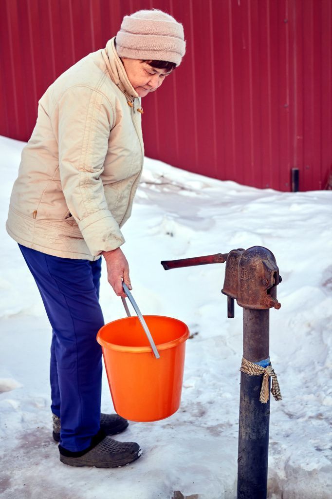 Попросили установить колонки с водой по улице Советской. Мэр отказал: «Невозможно»