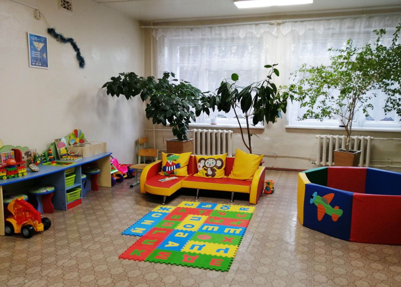 Меценаты помогают медикам: врачам привезли СИЗ, а в детской больнице сделали игровые комнаты