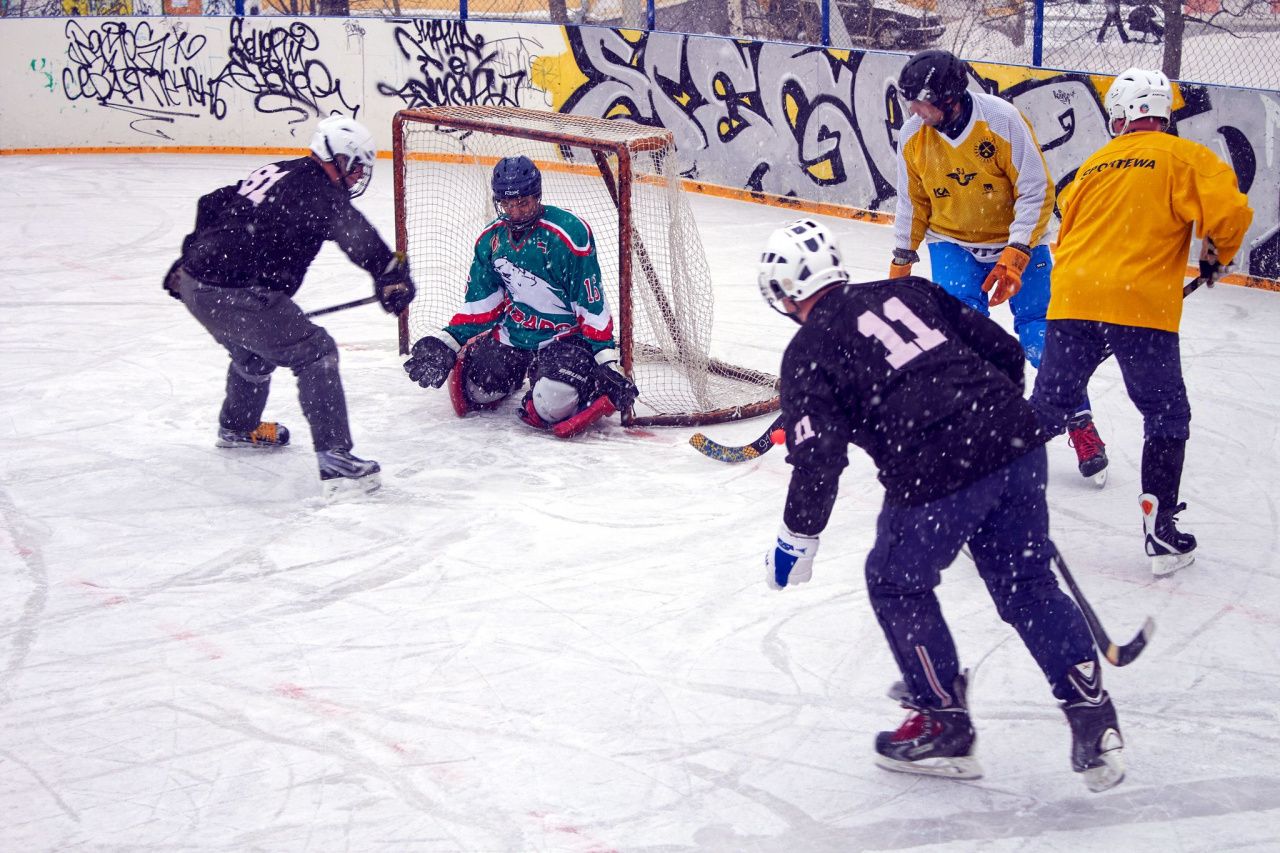 «Уральские волки» лидируют в турнире по мини-хоккею в Краснотурьинске
