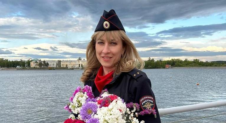 Сотрудница краснотурьинской полиции может стать “Леди в погонах-2023”. Нужна поддержка горожан 