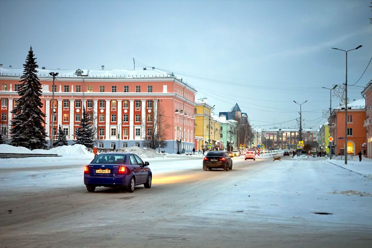 Скоро власти закроют площадь для авто | Новости | Краснотурьинск.инфо