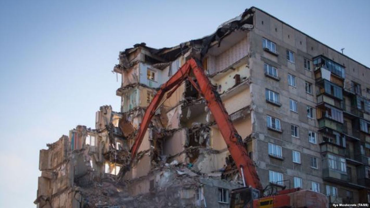 Жильцам поврежденного дома в Магнитогорске пришли штрафы за ЖКХ