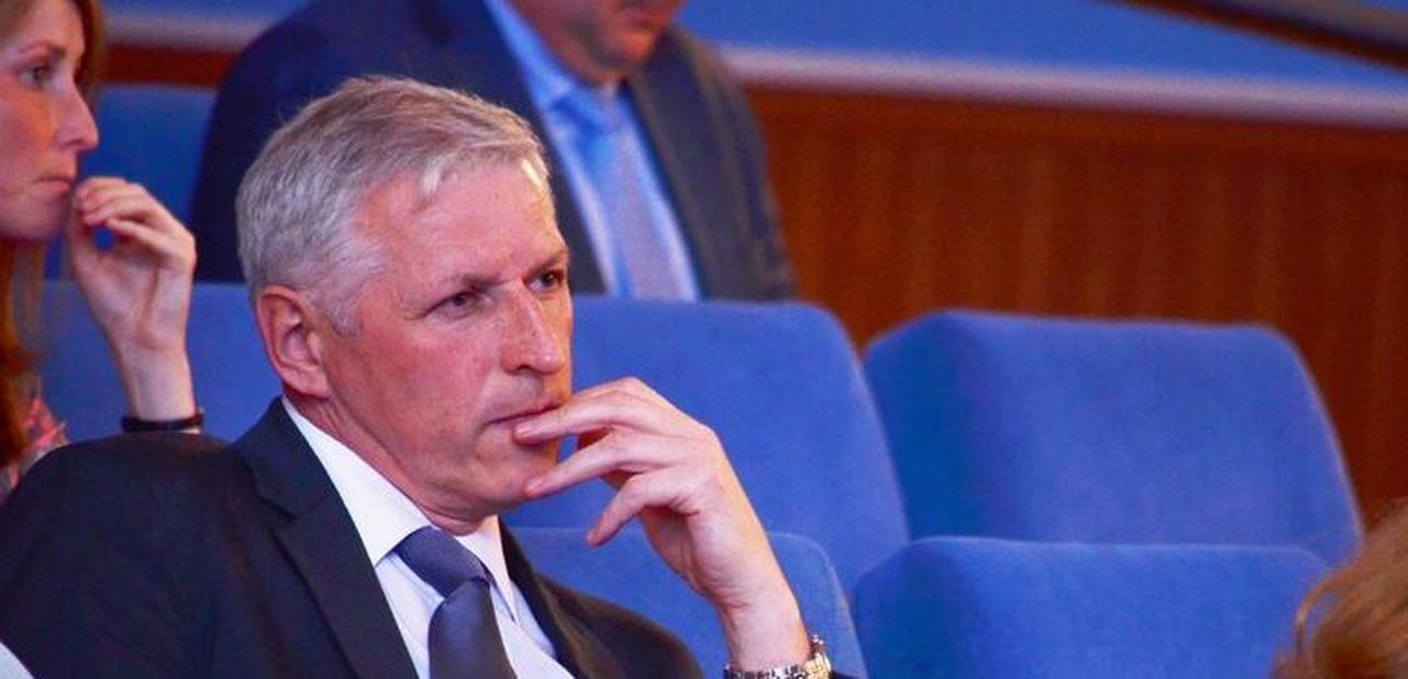 Начальника «спортивного» управления мэрии оштрафовали на 10 000 рублей