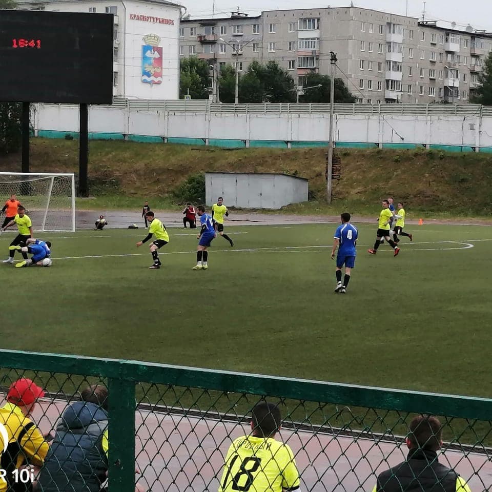 Краснотурьинские футболисты начали окружной турнир с победы 