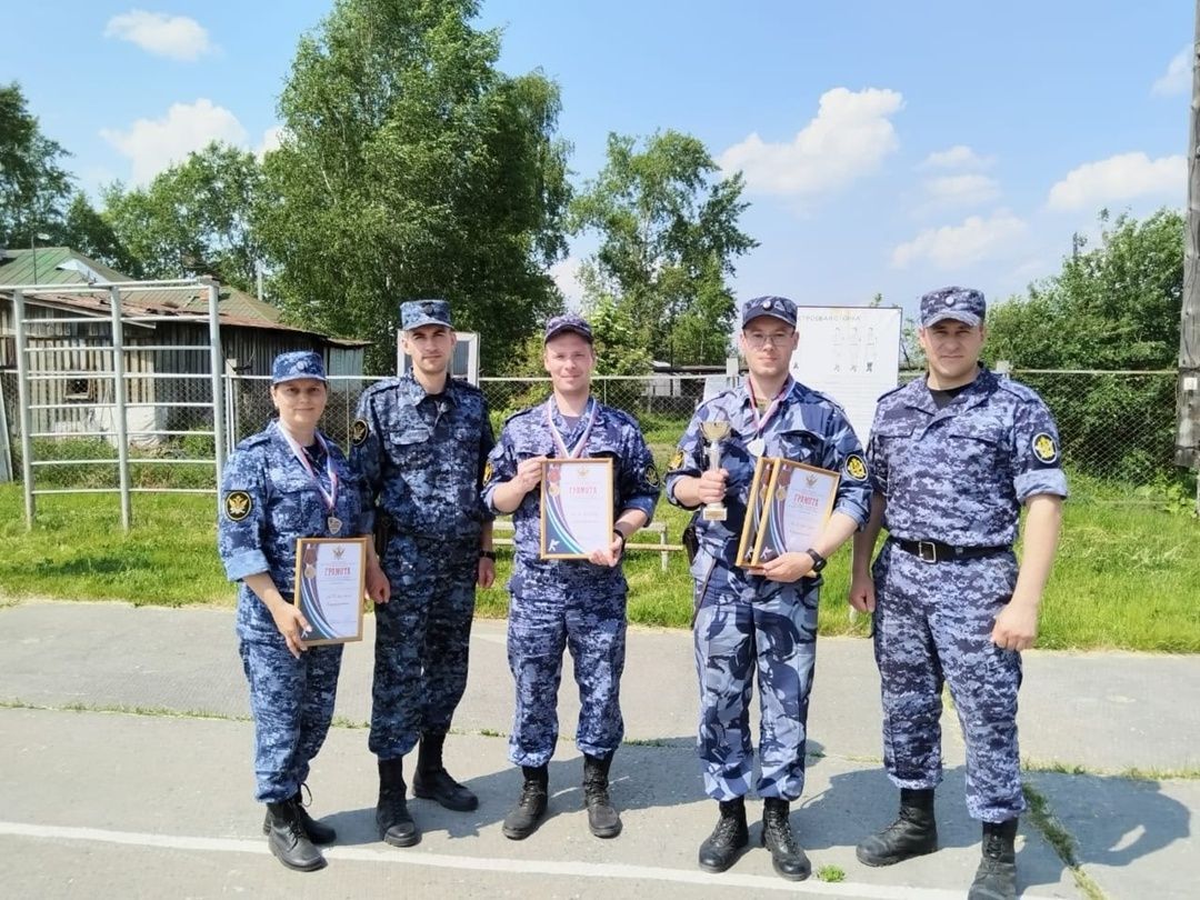 Команда ИК-3 стала второй на чемпионате по стрельбе в Верхотурье