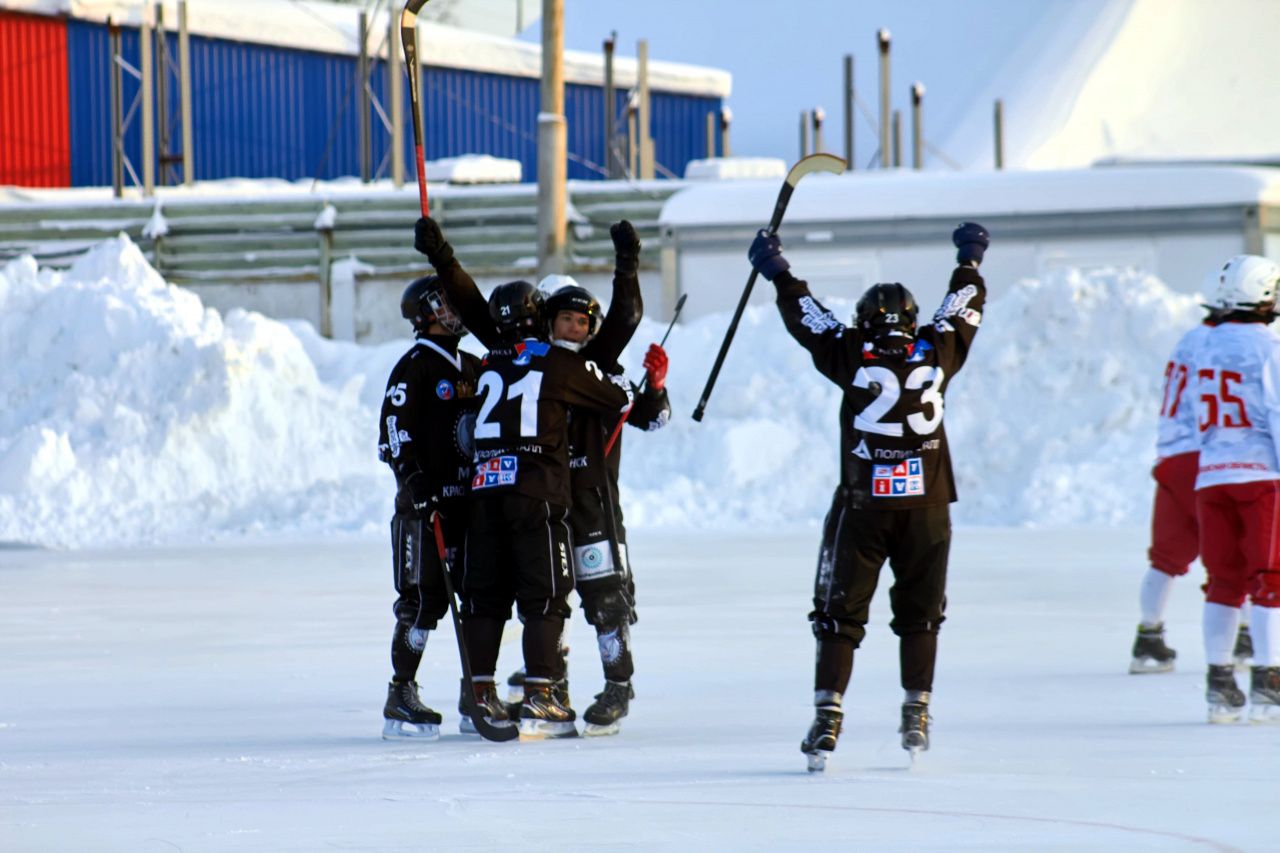 «Маяк» должен диктовать условия». Директор ХК — о прошлом и новом сезонах, болельщиках и талантах