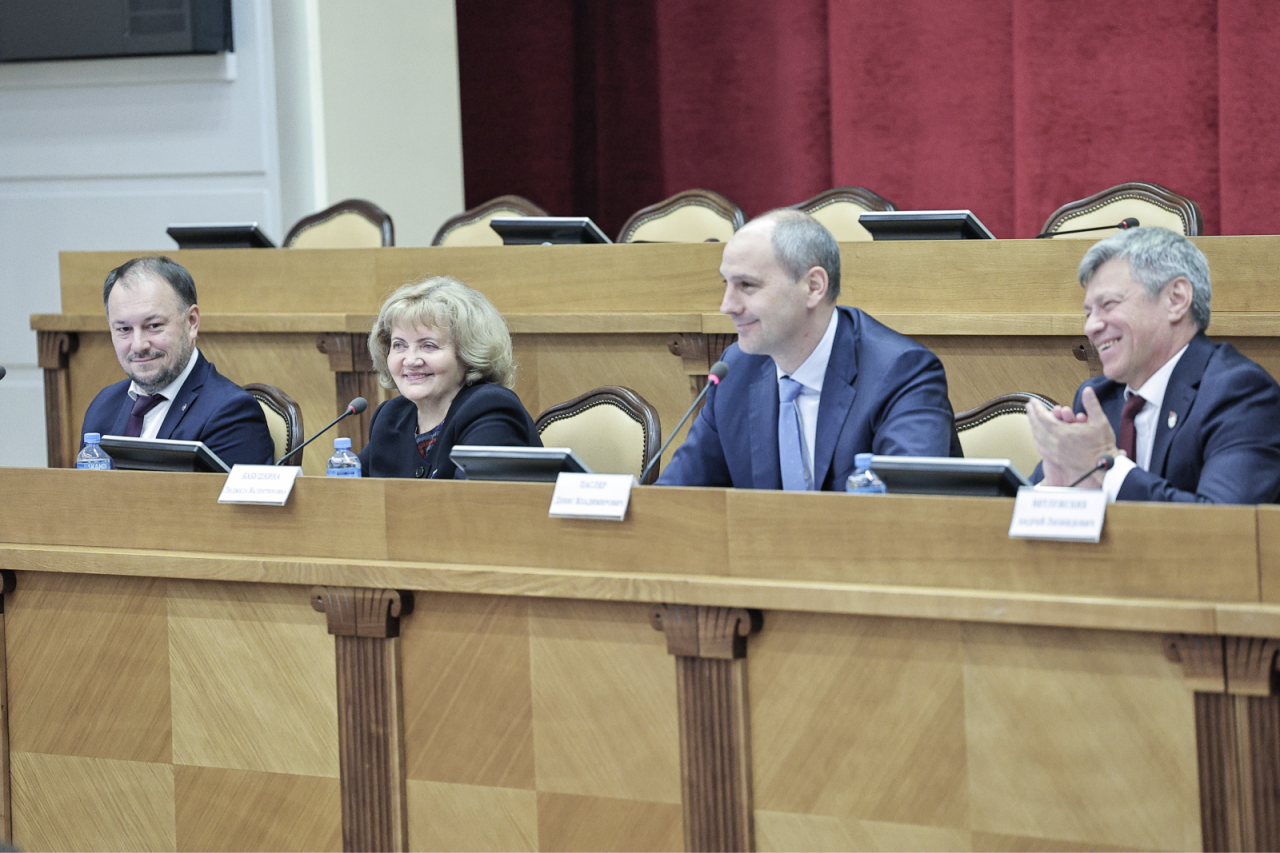 Людмила Бабушкина во Всемирный день действий профсоюзов «За достойный труд!» обратилась к свердловским профсоюзным активам