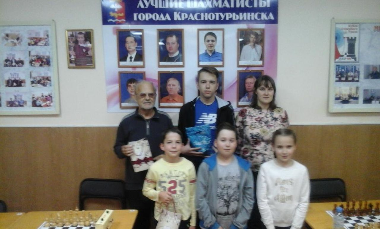 Чемпионом "Кубка Осени" по шахматам стал 17-летний Данил Чепурнов