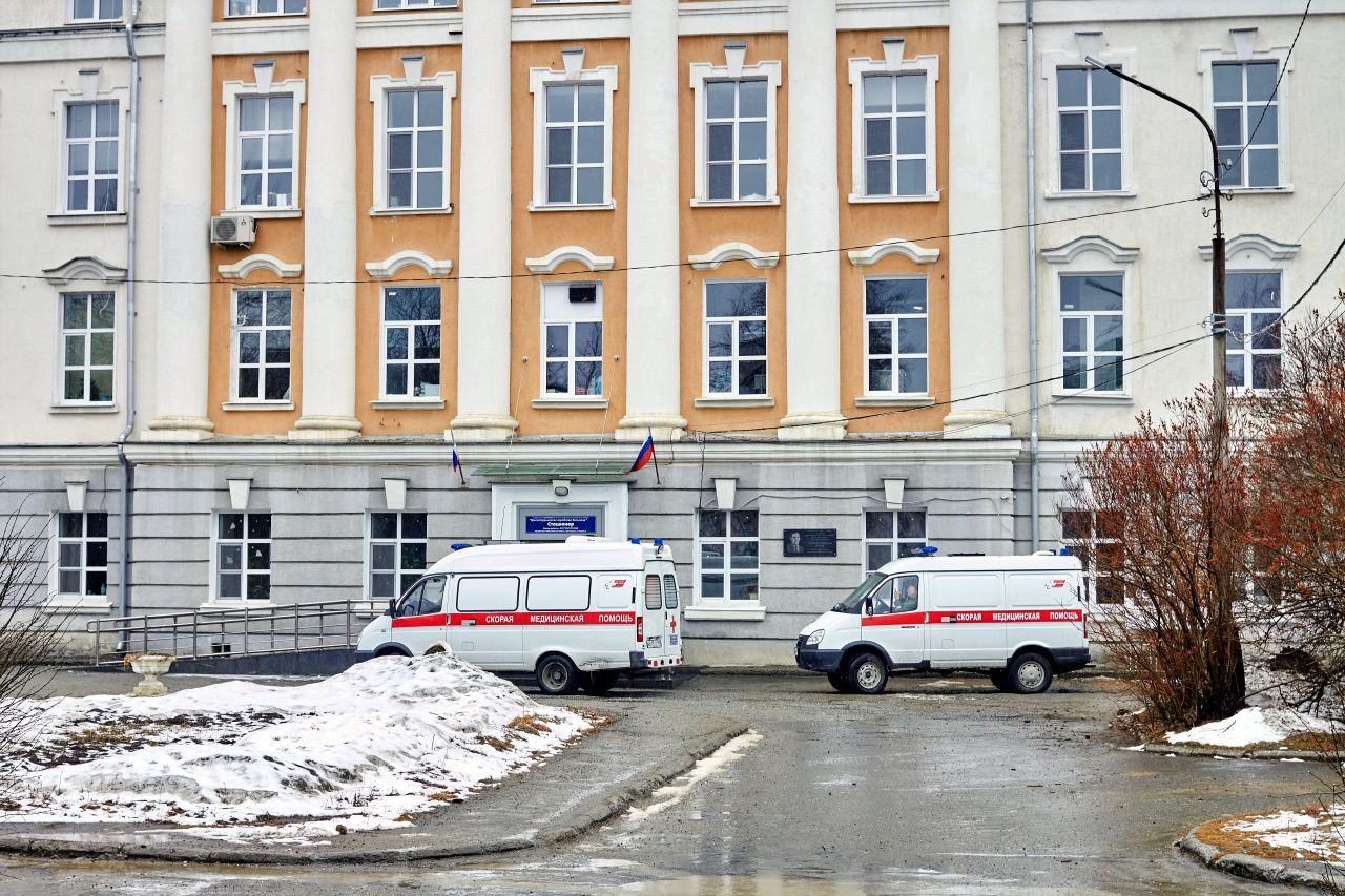 Главврач выступил с предложениями о том, как привлечь в ГБ новые кадры. Мэр попросил конкретики