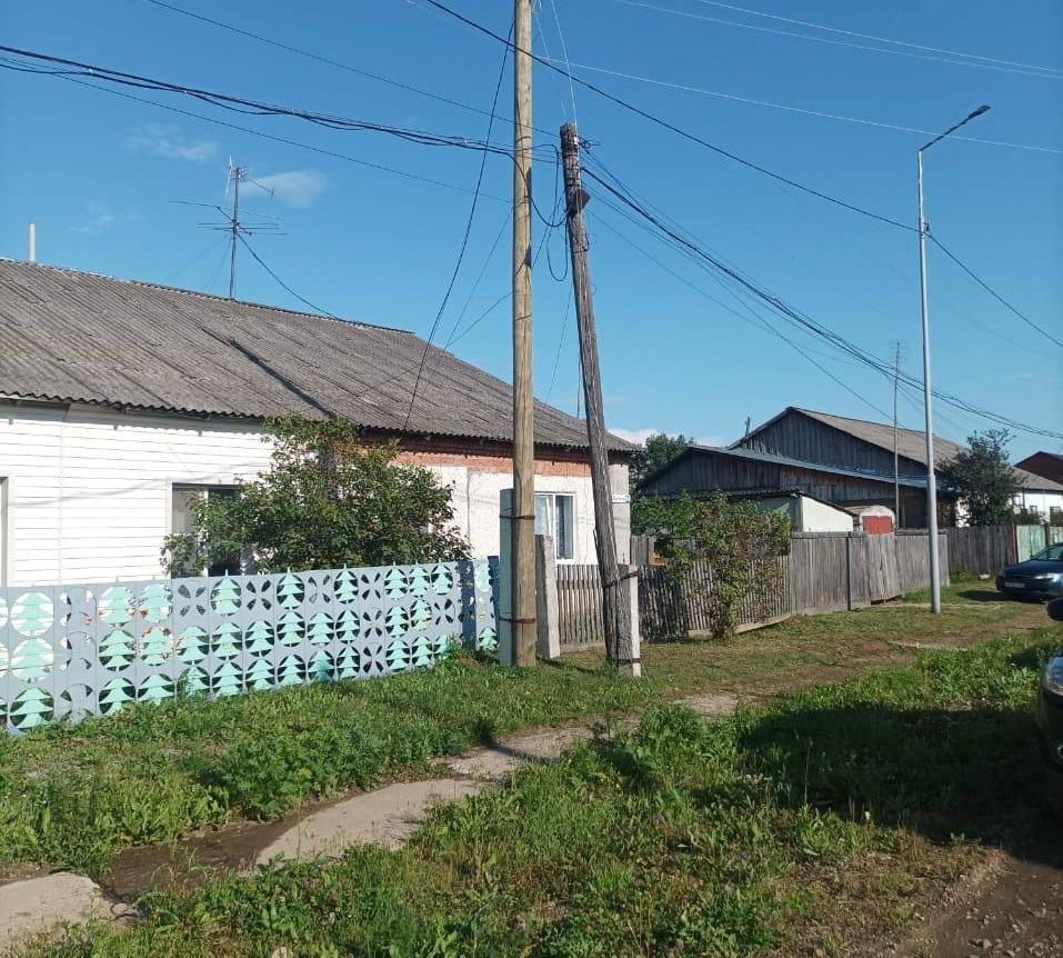 «Россети»: к ЧП во Вьюжном привела несогласованная с энергетиками установка опор уличного освещения