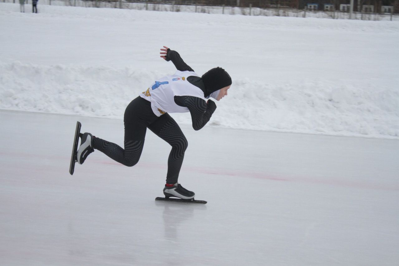 Спортивная школа Олимпийского резерва объявляет набор на занятия конькобежным спортом