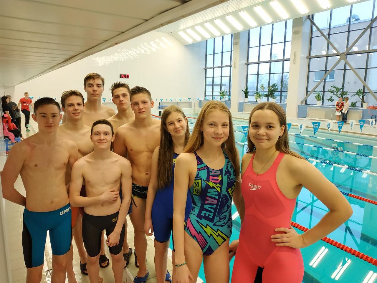 Краснотурьинские спортсменки отличились на региональном турнире по плаванию