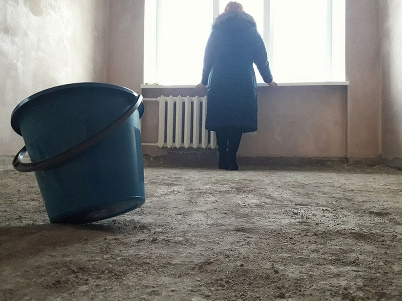 Женщина, в квартире которой обнаружили ртуть, обвиняет чиновников в бездействии