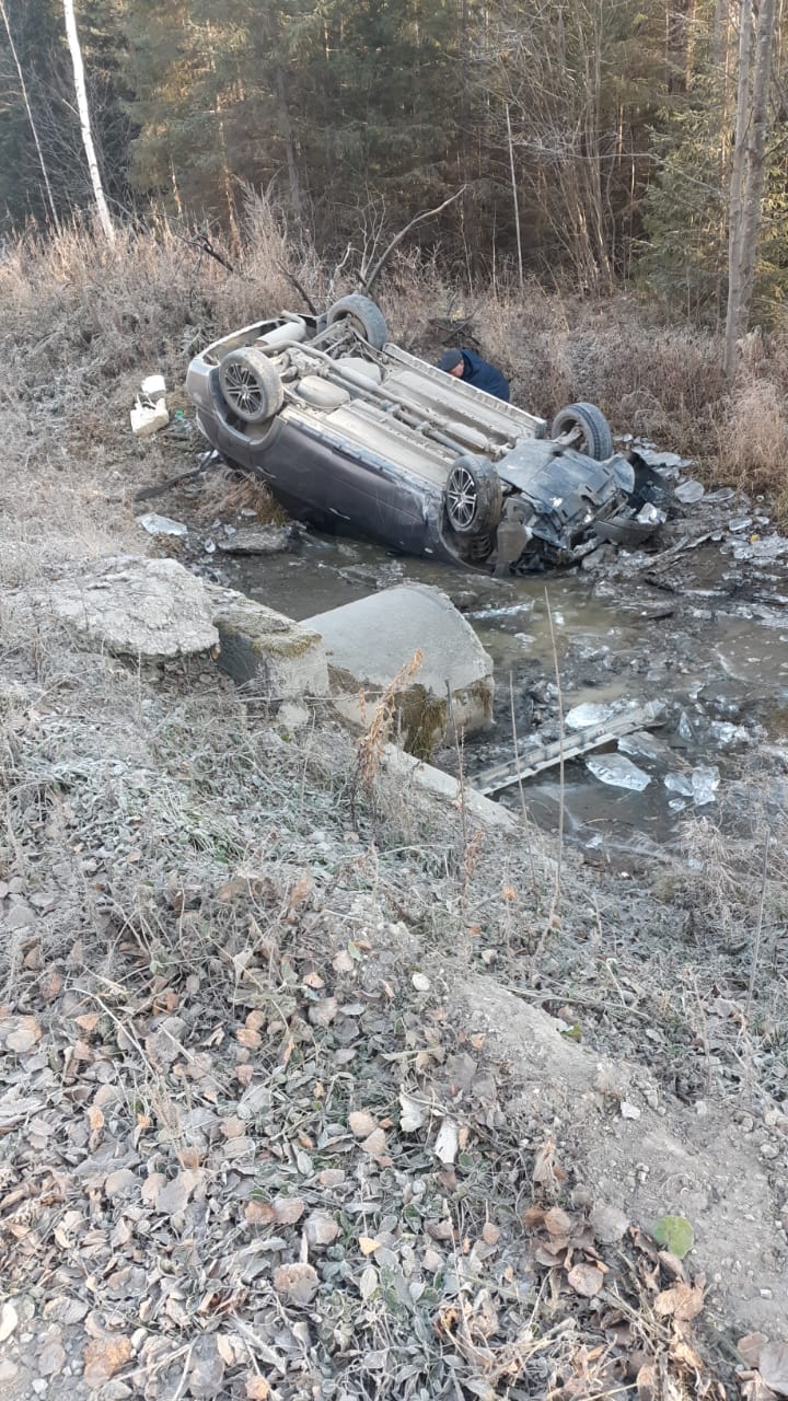 Женщина попала под поезд около Мокрушинского переезда в Томске