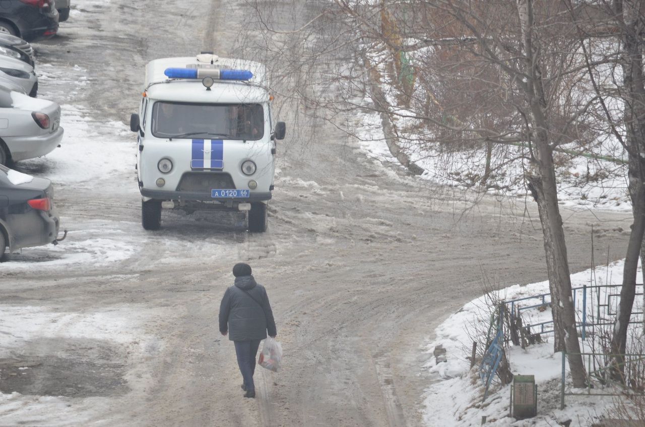«Если бы не они, я бы без денег остался»: мошенники представились силовиками, но их опередила настоящая полиция