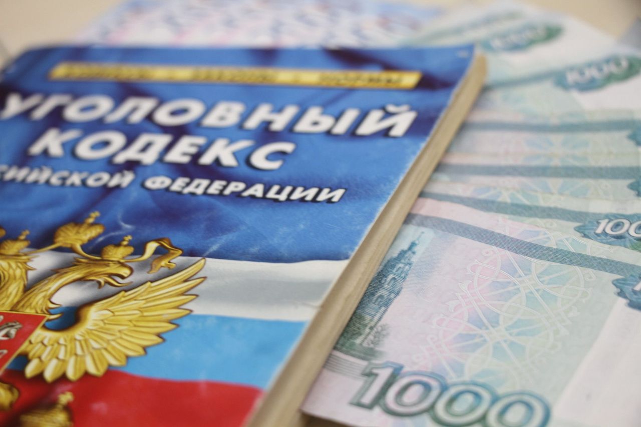 Осуждены бывший зампрокурора области и экс-замначальника регионального управления СКР