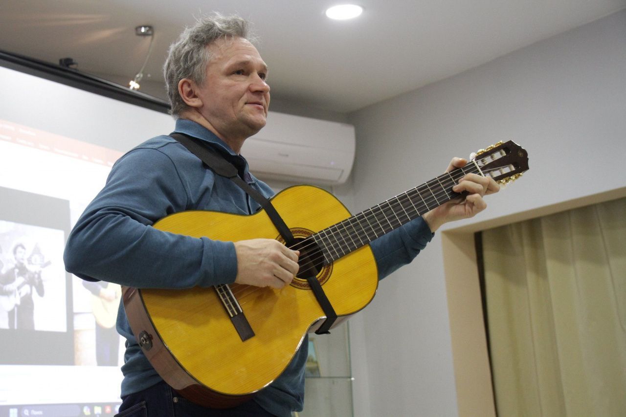 Бард из Краснотурьинска Дмитрий Лубнин даст концерт в Серове