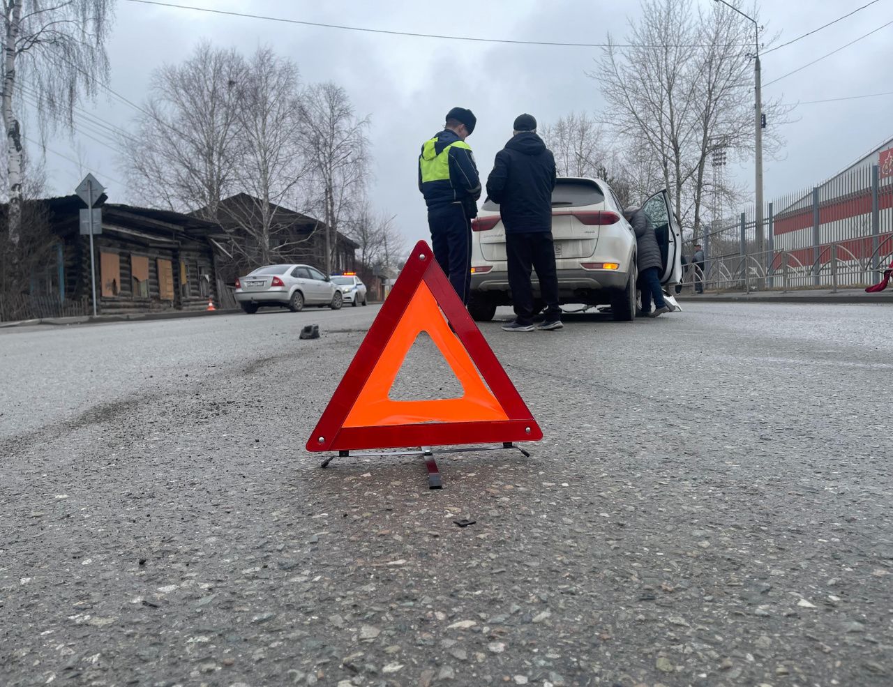 «Начал выворачивать — бу-бу-у-у-х». В ДТП в Серове попал пенсионер из Краснотурьинска