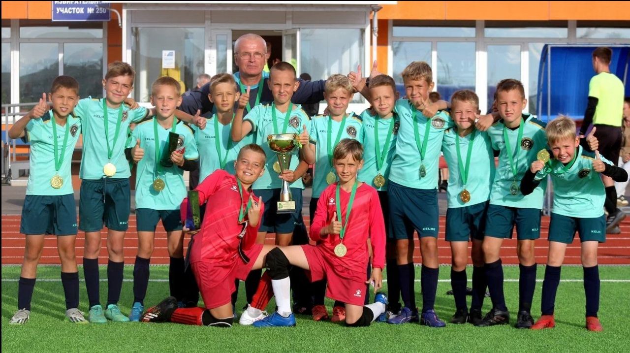 Обыграли двукратных. «Маяк-2014» завоевал Кубок области по футболу