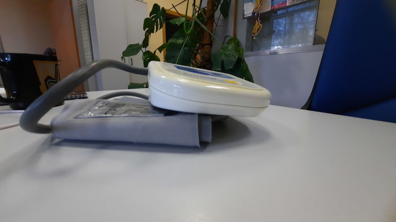 Краснотурьинцы бесплатно проверили точность показаний тонометров: «Очень важная акция»