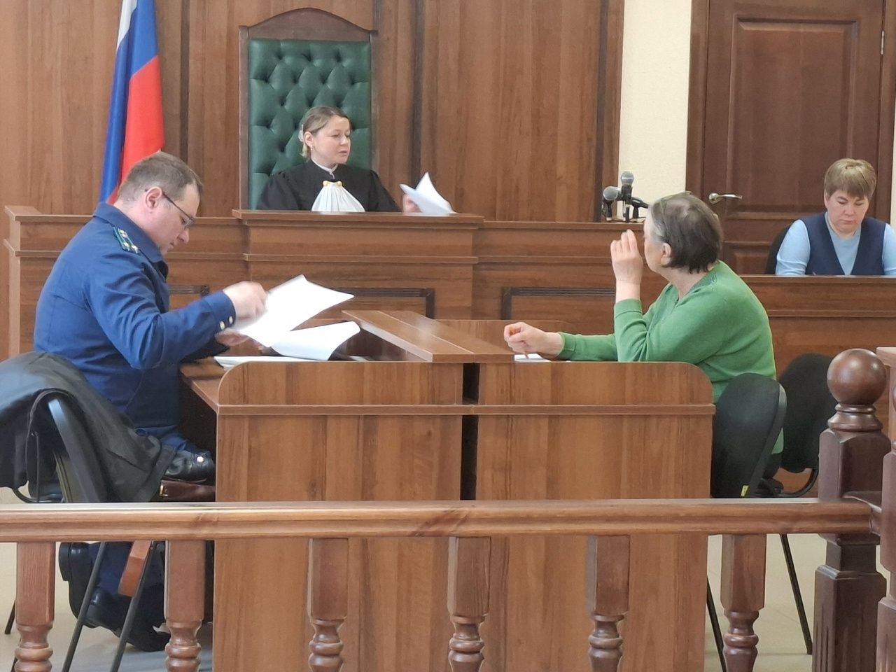 Студент, давший взятку, освобожден от уголовного преследования