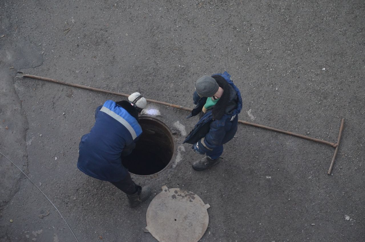 «В свое время зажимали, сейчас пытаемся догнать»: депутаты попросили губернатора поднять коммуналку