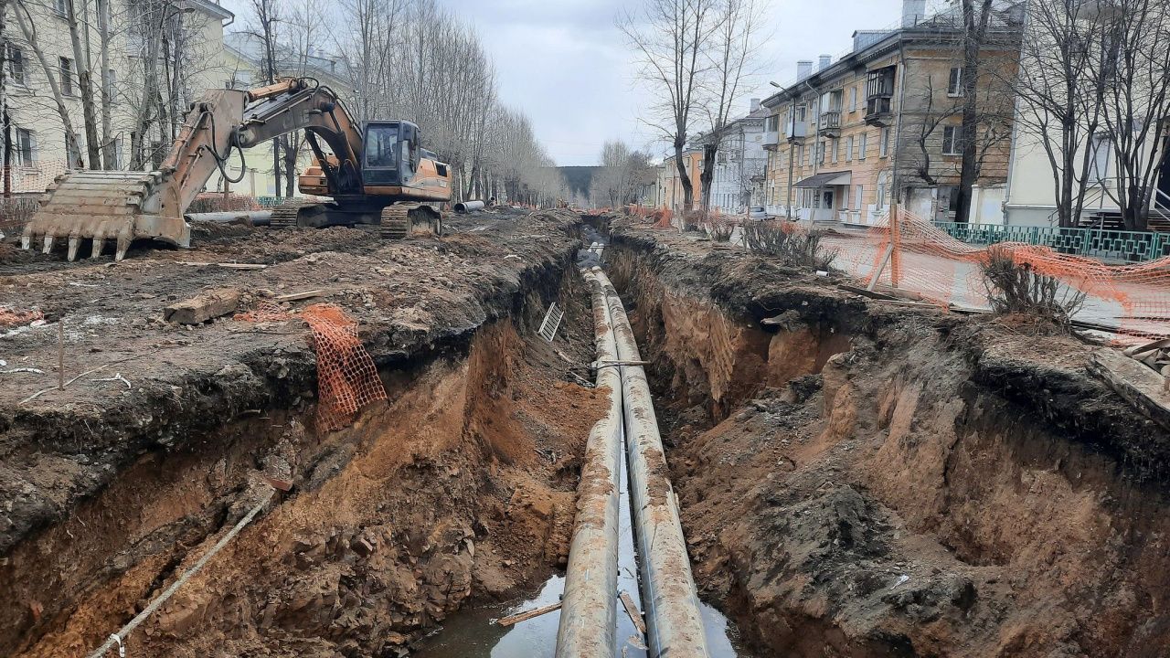 Дороги, ливневки, водовод... О чем во время прямого эфира рассказал заммэра по благоустройству